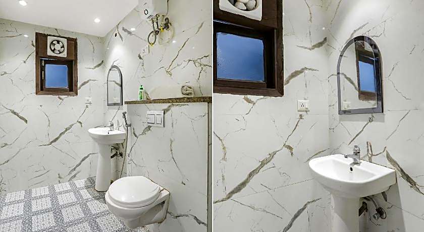 Townhouse Hotel Lotus Palace