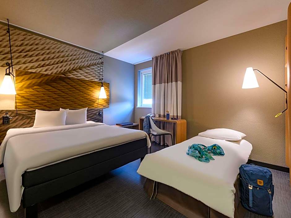 ibis Zurich City West