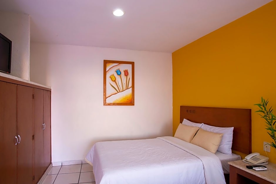 Hotel Arcos Aeropuerto