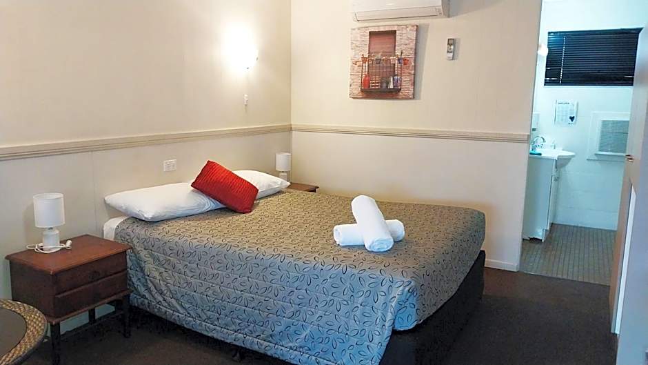 Miners Lodge Motor Inn