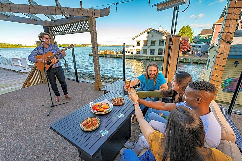 Halifax Marriott Harbourfront Hotel