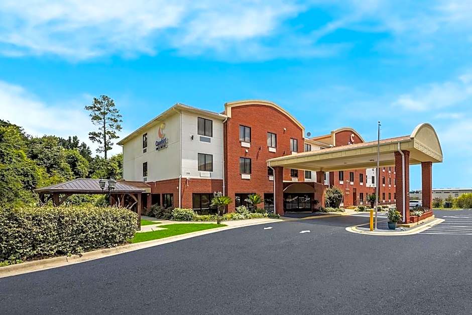 Comfort Inn and Suites 
