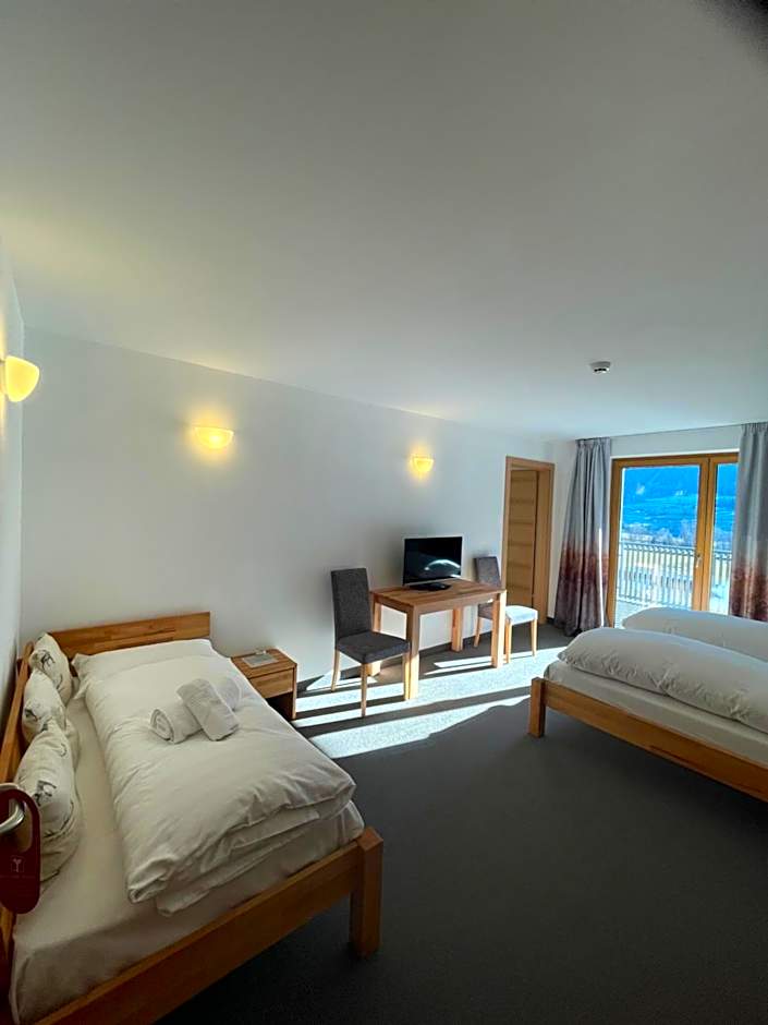 Hotel Larch