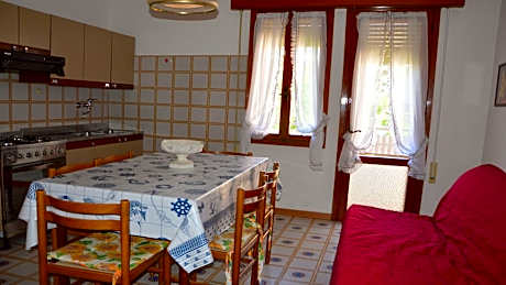 Comfortable and large flat in a quiet location by Beahost Rentals