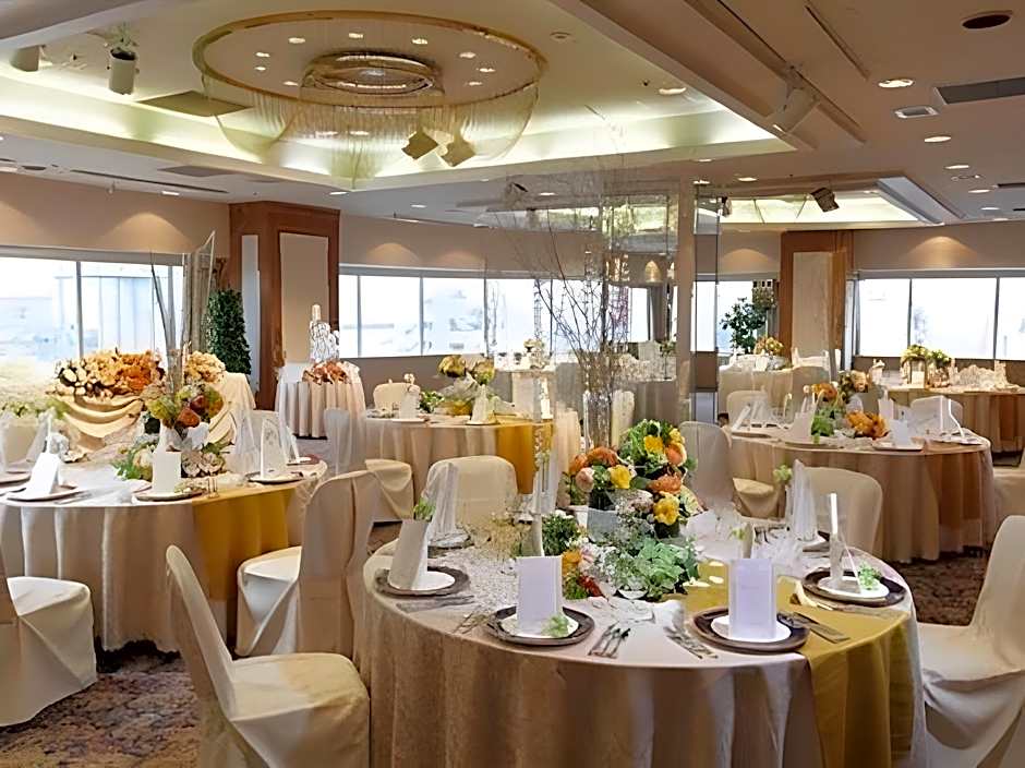 Chofu Creston Hotel