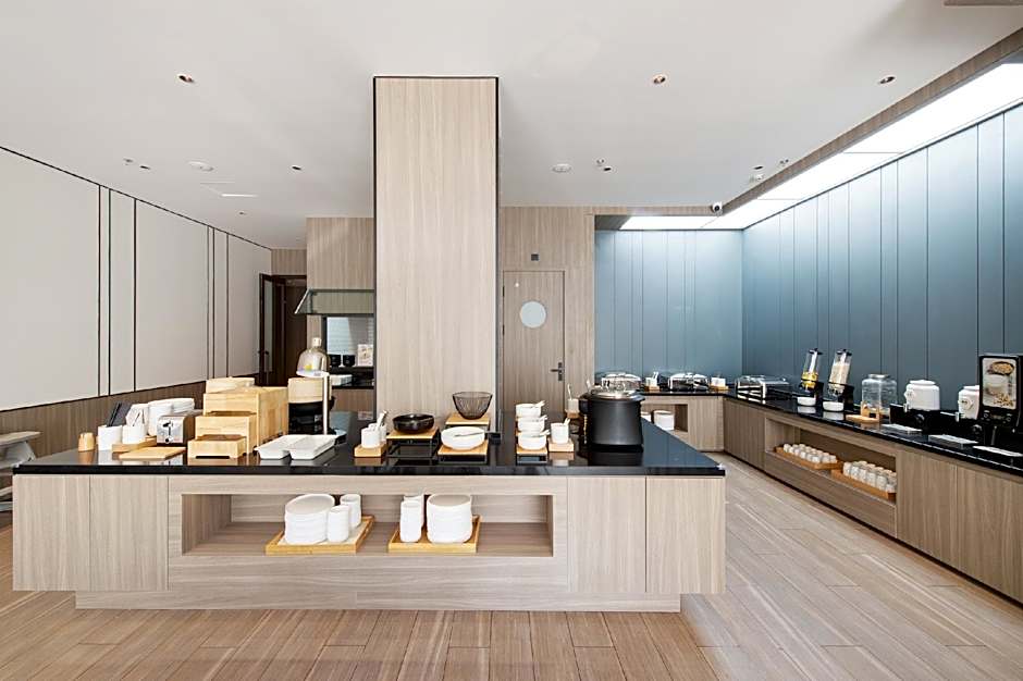 Hanting Hotel Chifeng Station Songshan Wanda Plaza