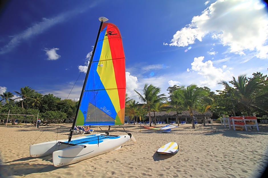 Viva Heavens by Wyndham, A Trademark All Inclusive