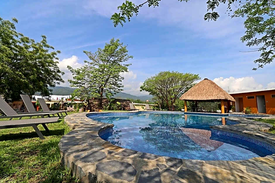 Hotel Vista Verde