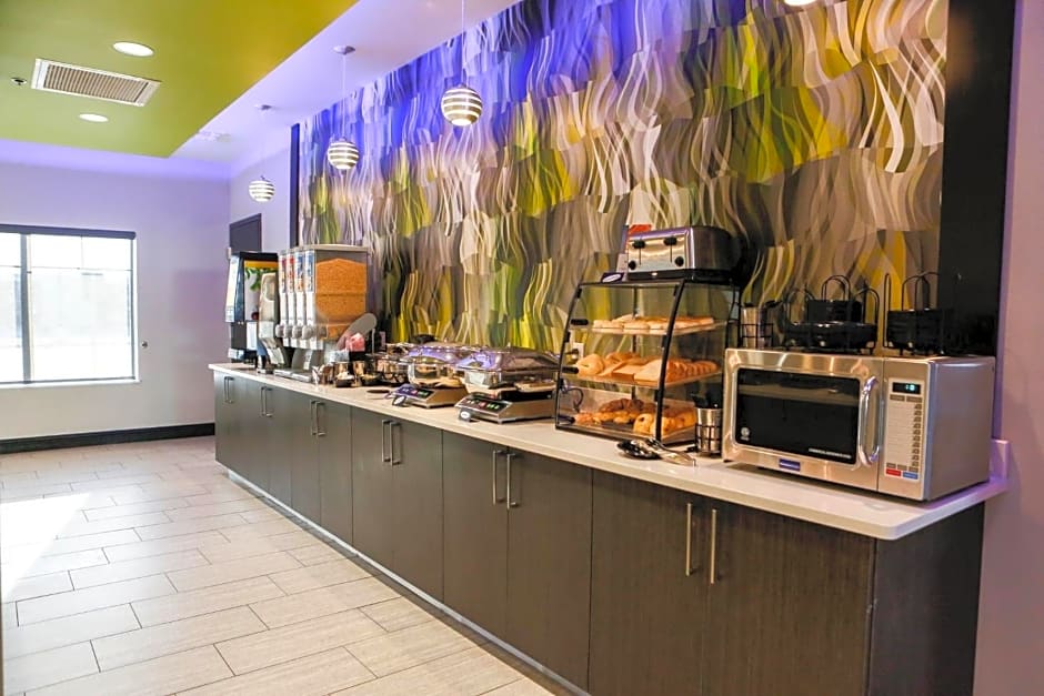 Best Western Plus Prien Lake Inn & Suites