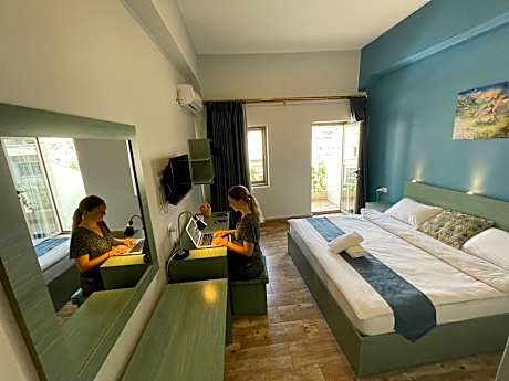 The Sydney Hotel