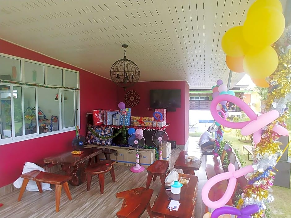 โรงแรม ทิพย์บุรี ริเวอร์ไซค์