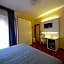 Hotel University