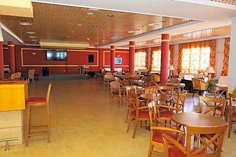 Large Double or Twin Room