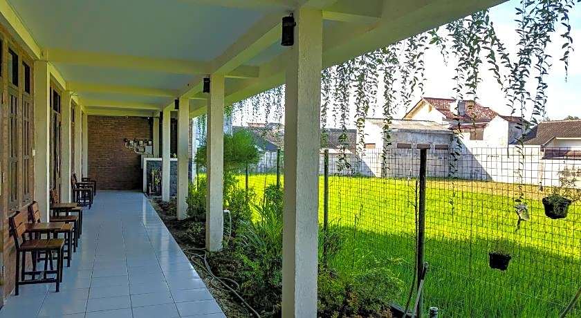 Griya Jagadhaya Guesthouse