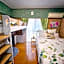 703 Family room Near Kiowa station walk 1min