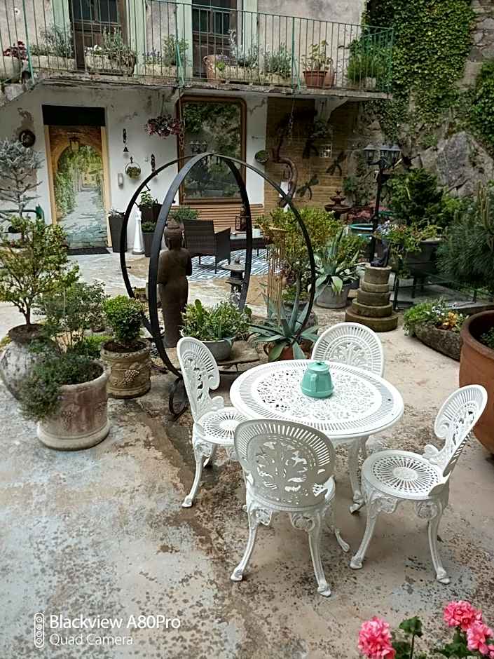 Chambre Bounty cuisine privée, salle d'eau, terrasse, garage