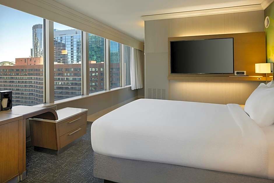Courtyard by Marriott Chicago Downtown/Magnificent Mile