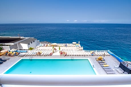 1 BEDROOM SEA VIEW 2 ADULTS