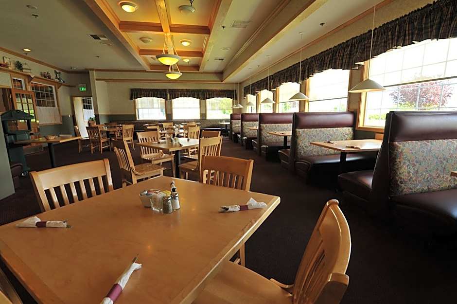 Shilo Inn Nampa Suites