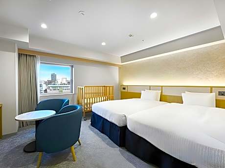 Standard Twin Room (3 adult) - Smoking