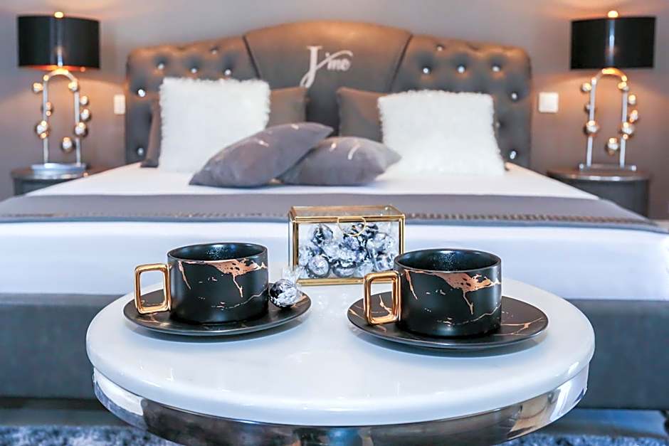 J'Me Boutique Hotel - Adults only