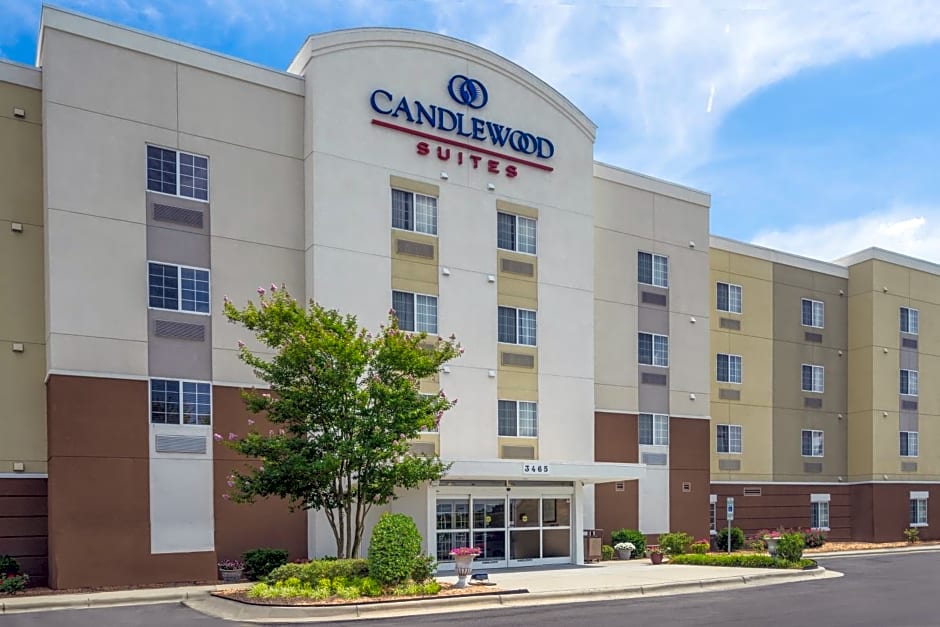 Candlewood Suites New Bern, an IHG Hotel