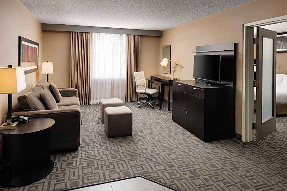 Pomeroy Hotel & Conference Centre