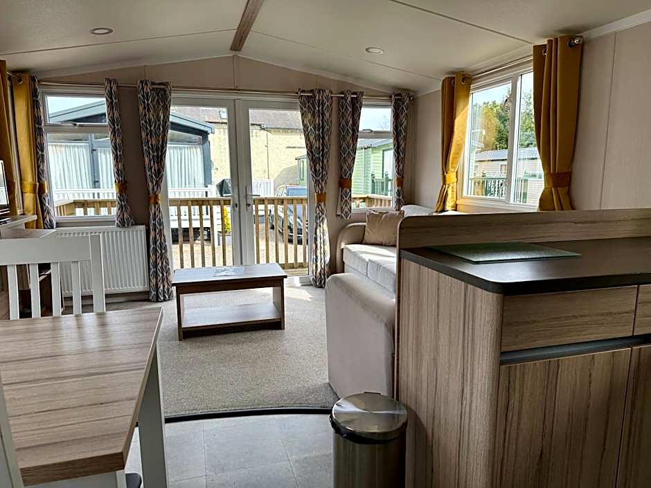 The Dram Van - Beautiful, luxury static caravan