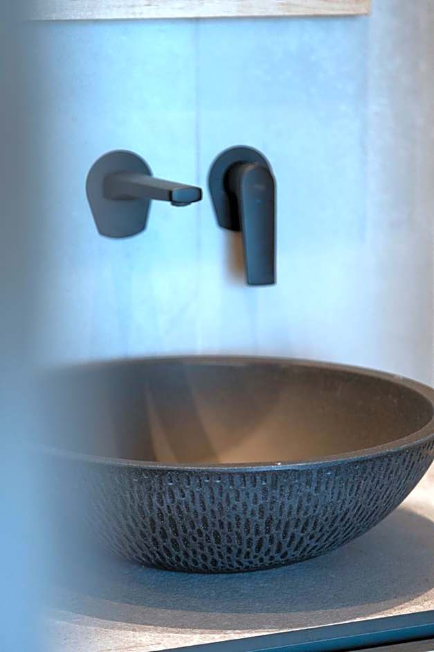 Rebalance Apartments