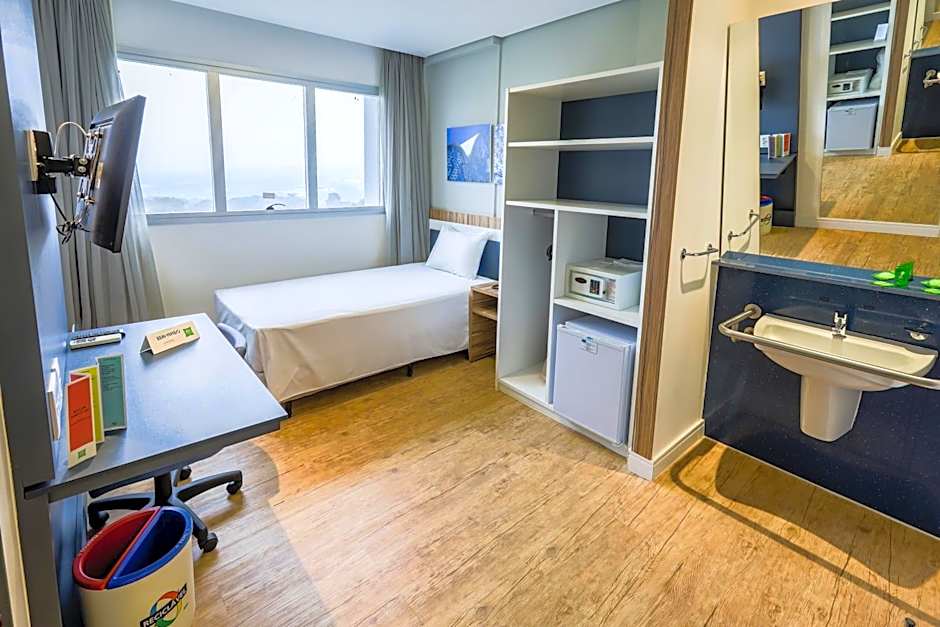 ibis Styles Confins Aeroporto