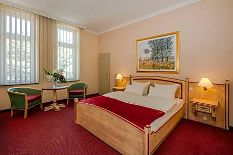 Double Room - Land Side