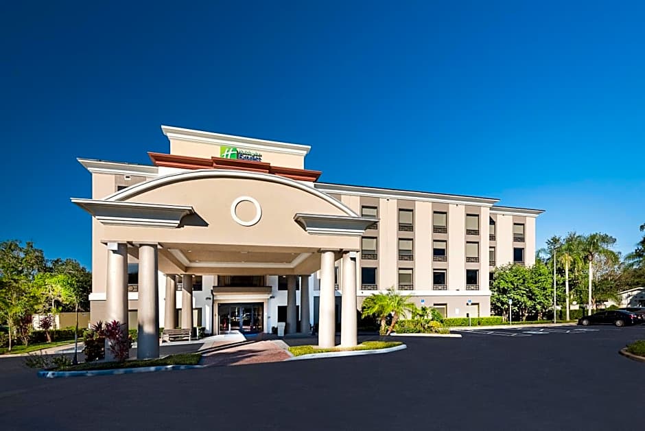 Holiday Inn Express Hotel & Suites Bartow By IHG