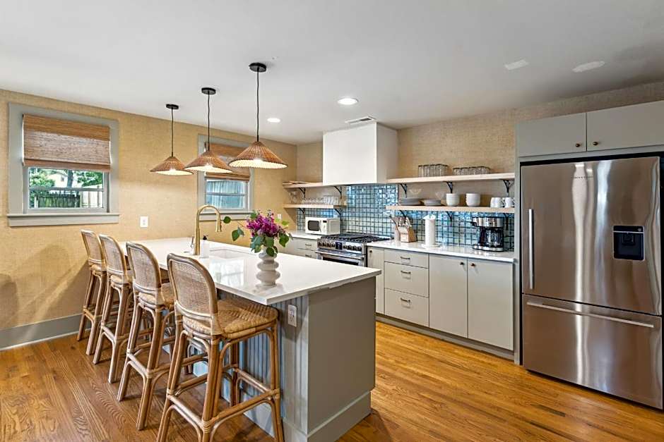 The Starlight Motor Inn