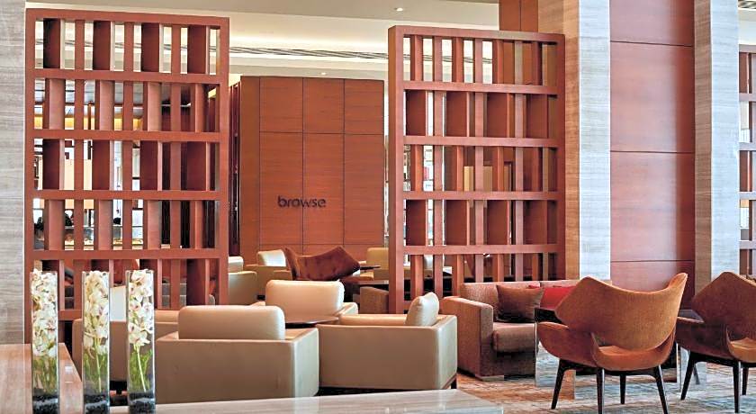 Hyatt Regency Chandigarh, Elante Mall