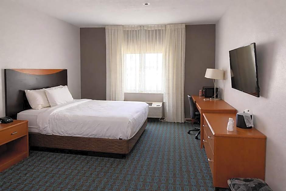 Comfort Inn & Suites Texas City I-45