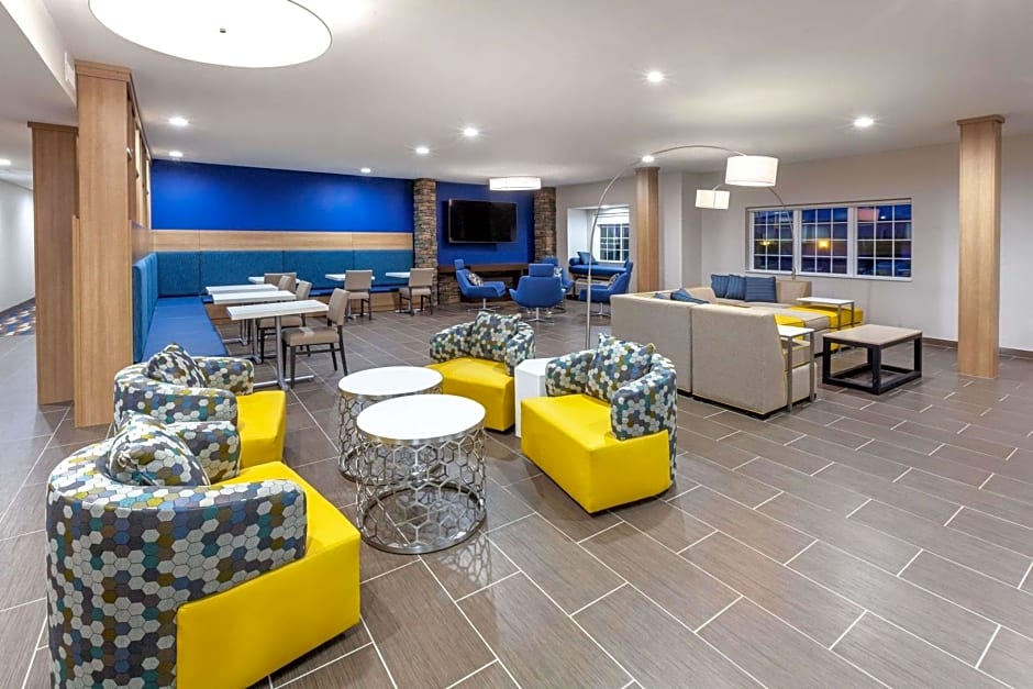 Microtel Inn & Suites by Wyndham College Station