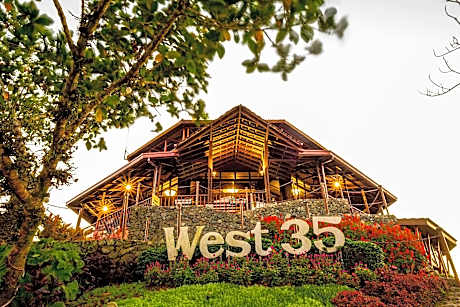 WEST 35 ECO MOUNTAIN RESORT