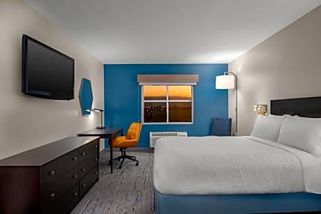 Executive Queen Suite