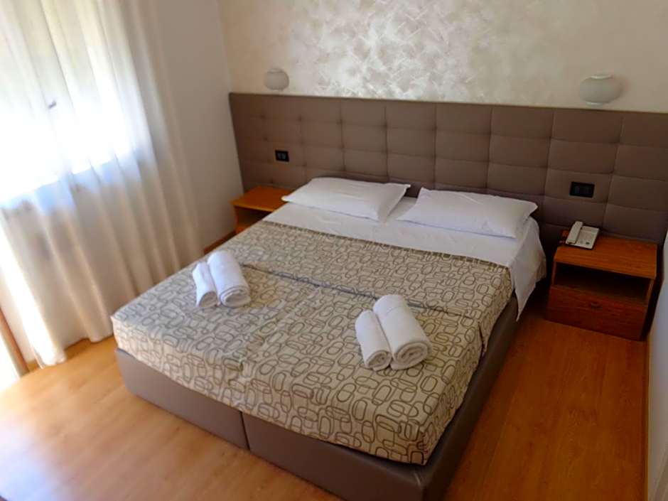 Hotel Emperador