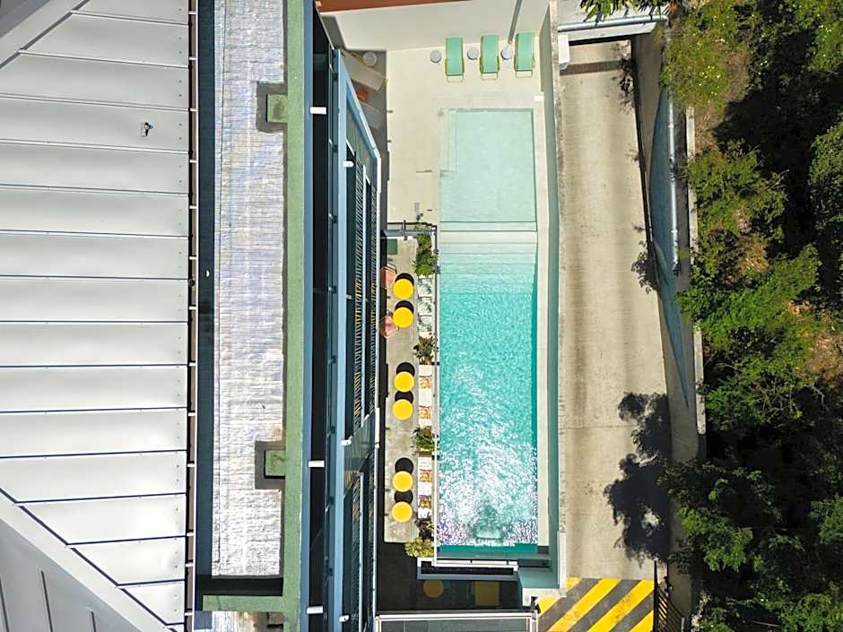 HÔTEL LE TERRE SAINTE