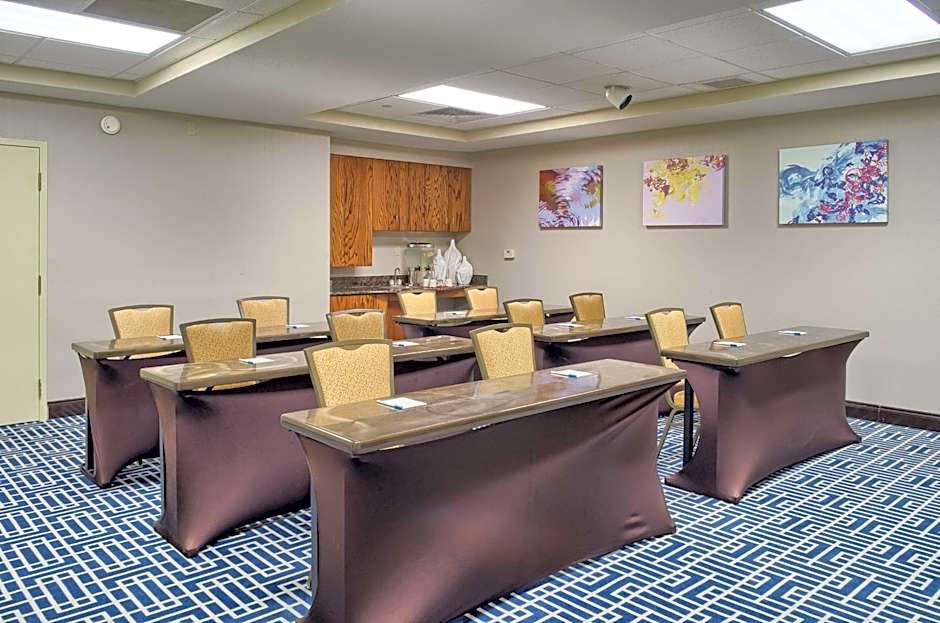 Homewood Suites By Hilton Mobile