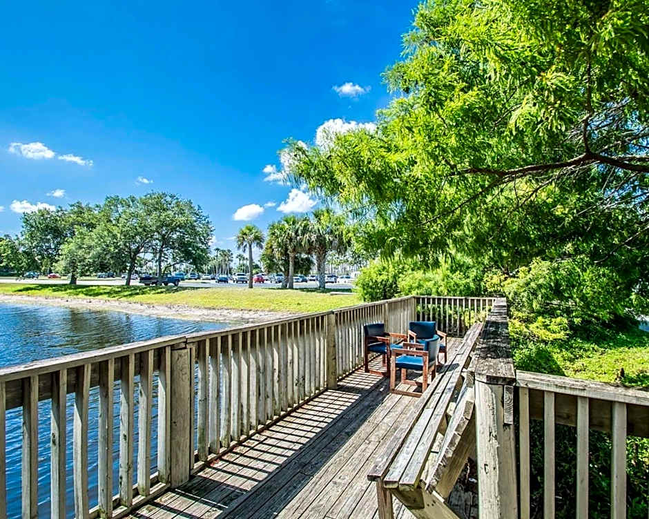 Suburban Studios Melbourne Airport