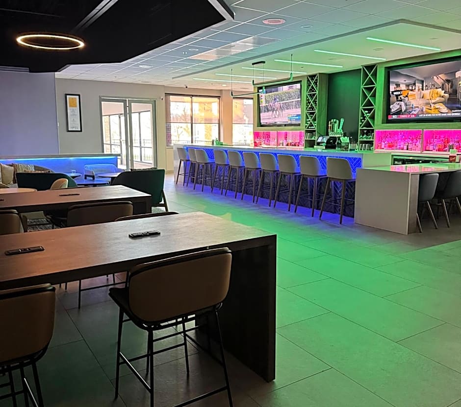 Holiday Inn Roanoke - Tanglewood Route 419 & I 581 By IHG