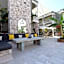 Marge Hotel