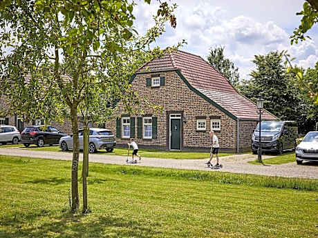 Farmhouse in Limburg near Designer Outlet
