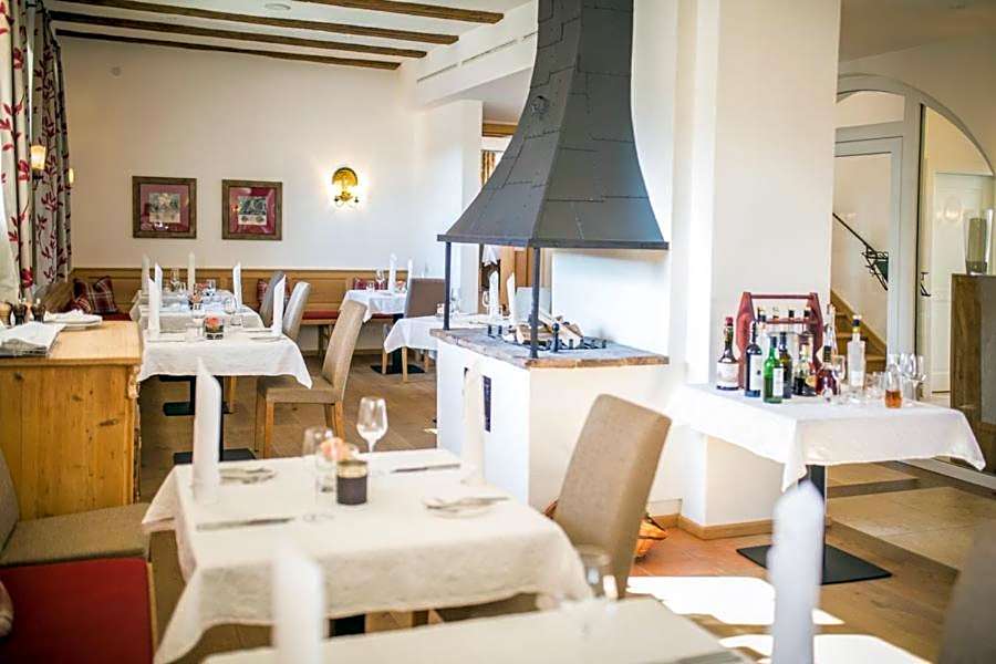 Hotel Schloss Leitheim