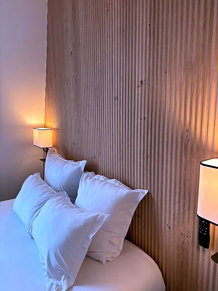 Hotel De L'Exposition - Republique