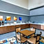 Comfort Suites