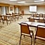 Holiday Inn Express & Suites Willows by IHG