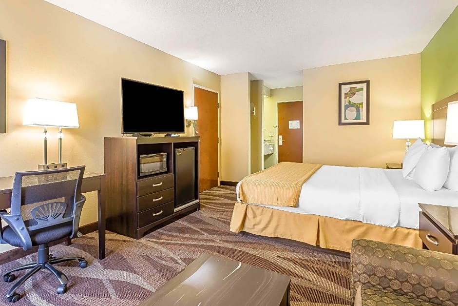 Quality Inn Warsaw I-40